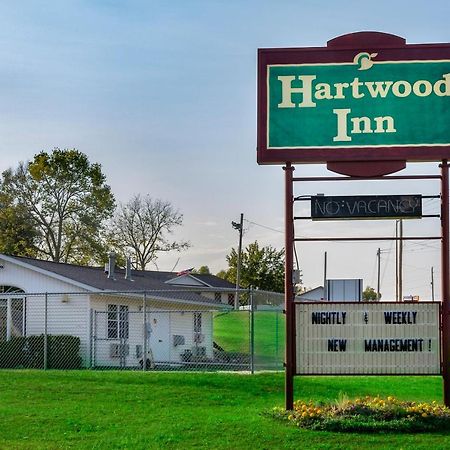 Hartwood Inn Charles City Ngoại thất bức ảnh