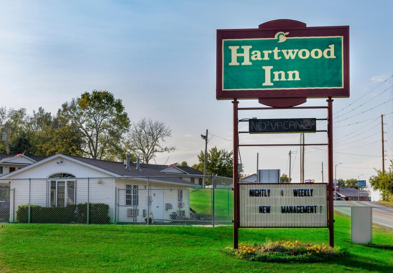 Hartwood Inn Charles City Ngoại thất bức ảnh